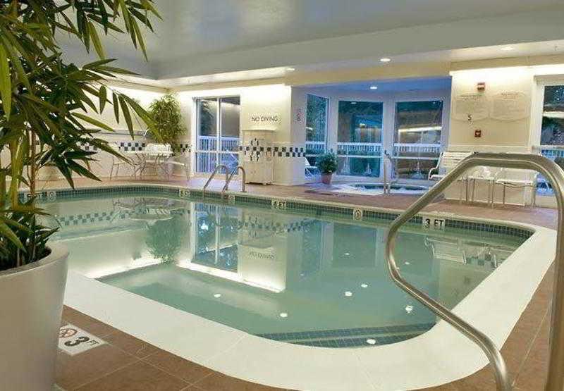 Fairfield Inn & Suites By Marriott Boston Milford Einrichtungen foto